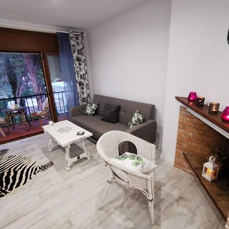 Apartamento Port De Roda De Bara -Roc Sant Gaieta Ngoại thất bức ảnh